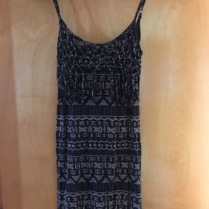 Stretchy “soft-sexy” and adjustable single straps